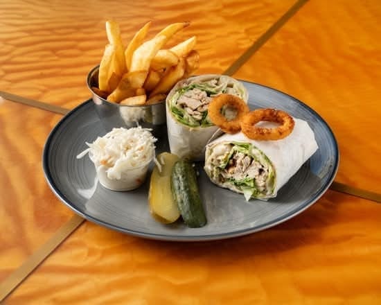 Chicken Caesar Wrap / Sand.