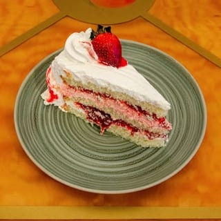 Strawberry Short Cake